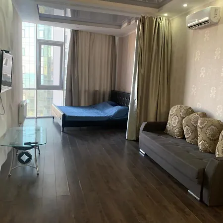 студия с видом на море Plaza Apartment Odesa
